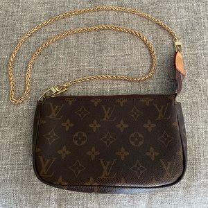 Louis Vuitton Pochette Bag